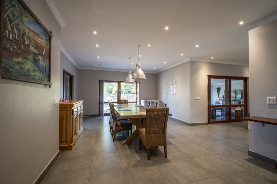 7 Bedroom Property for Sale in St Francis Bay Village Eastern Cape
